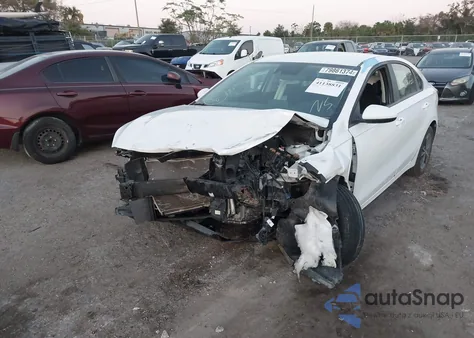 2023 Kia Forte Lxs из США, поврежденный, VIN 3KPF24AD1PE693739